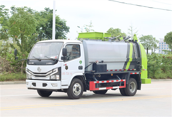 國六東風(fēng)多利卡餐廚垃圾車（4.5方）